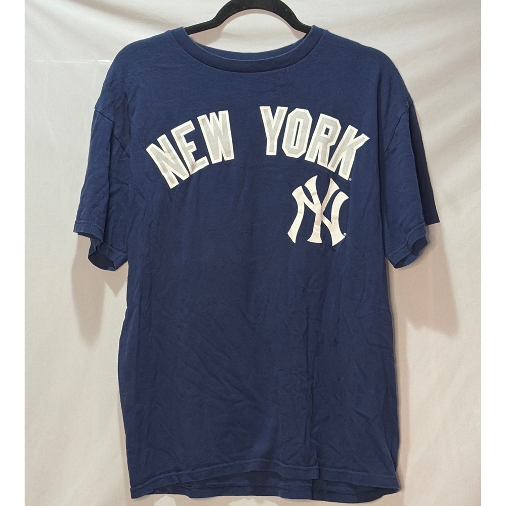 MLB New York Yankees No. 1 Dad T-Shirt Navy Blue Mens Large Baseball Tee